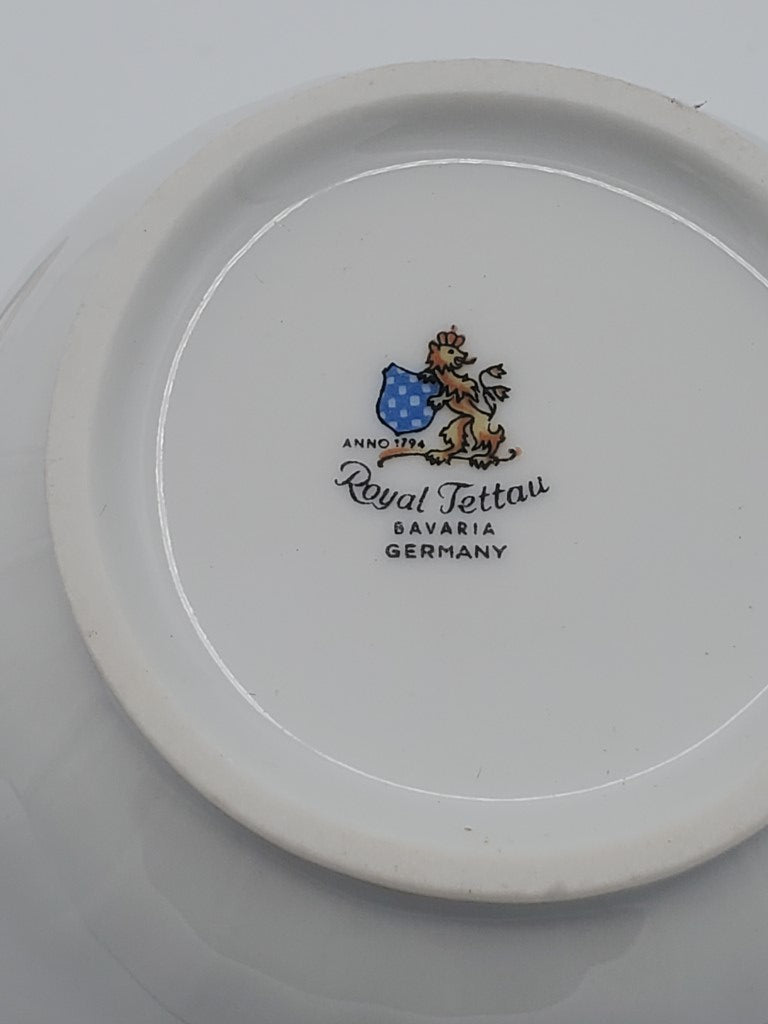 Royal Tettau Crestmont Creamer & Sugar Bowl with Lid LK
