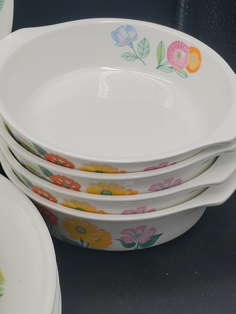 Mikasa Sun Shower 20 Piece Set - 4 5 Piece Place Settings - PICS can be found 8/17/26! LK