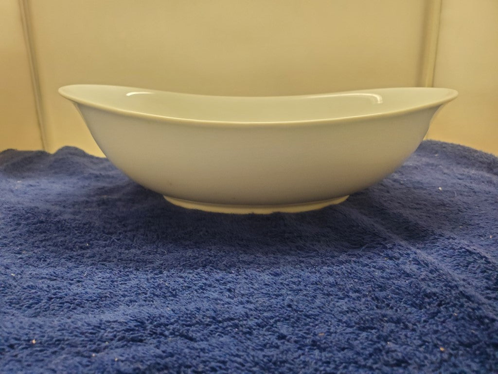Noritake Lace White Oval Vegetable Bowl LK