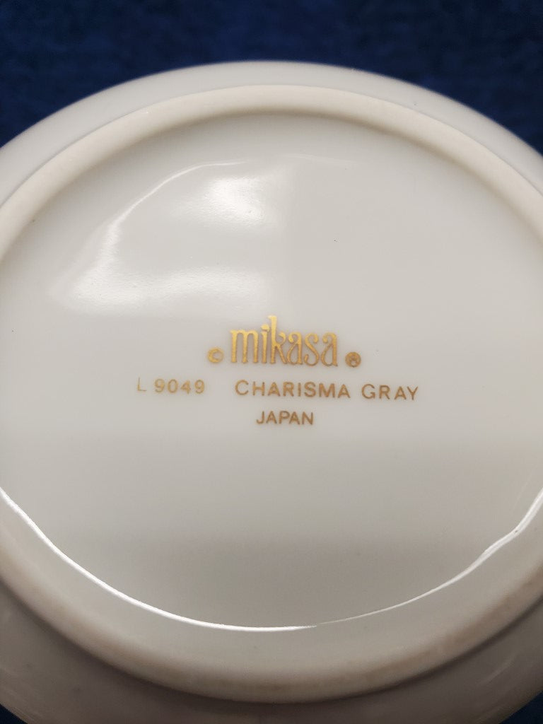 Set of 6 Mikasa Charisma Gray Cup & Saucer Sets