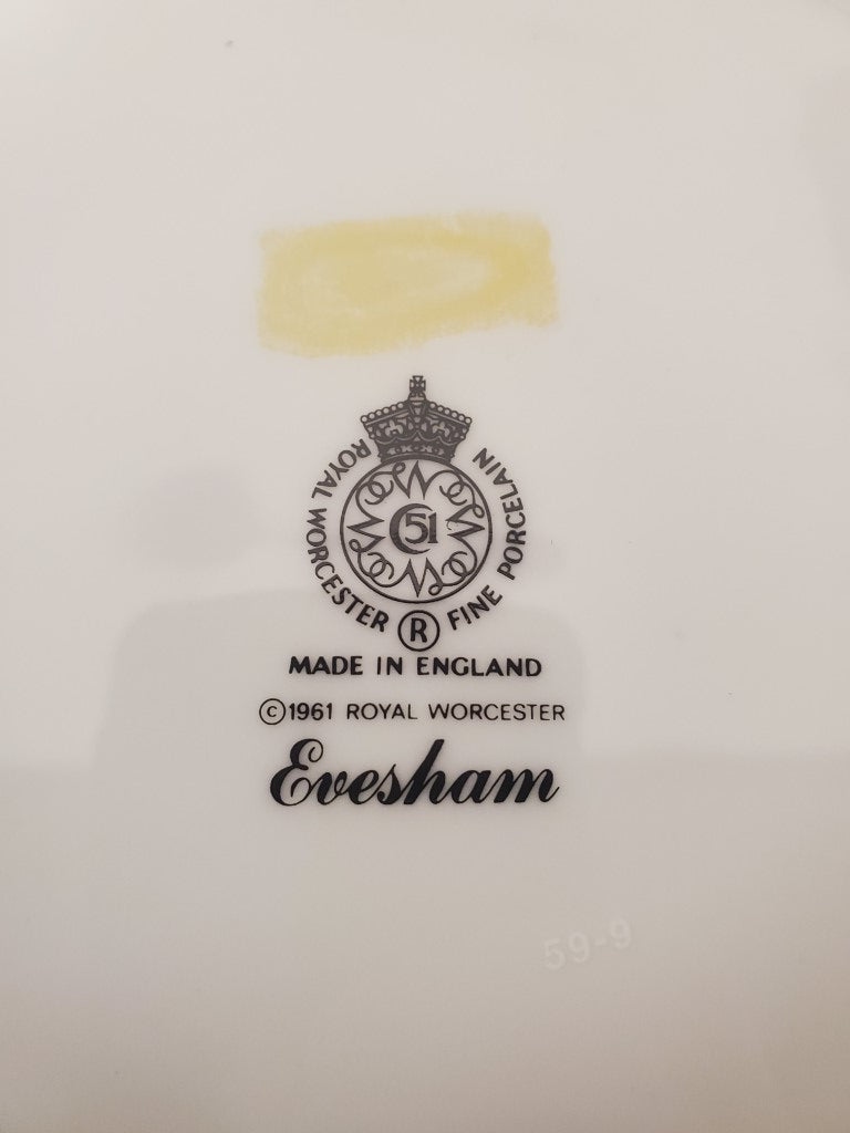 Royal Worcester Evesham Gold Dinner Plate