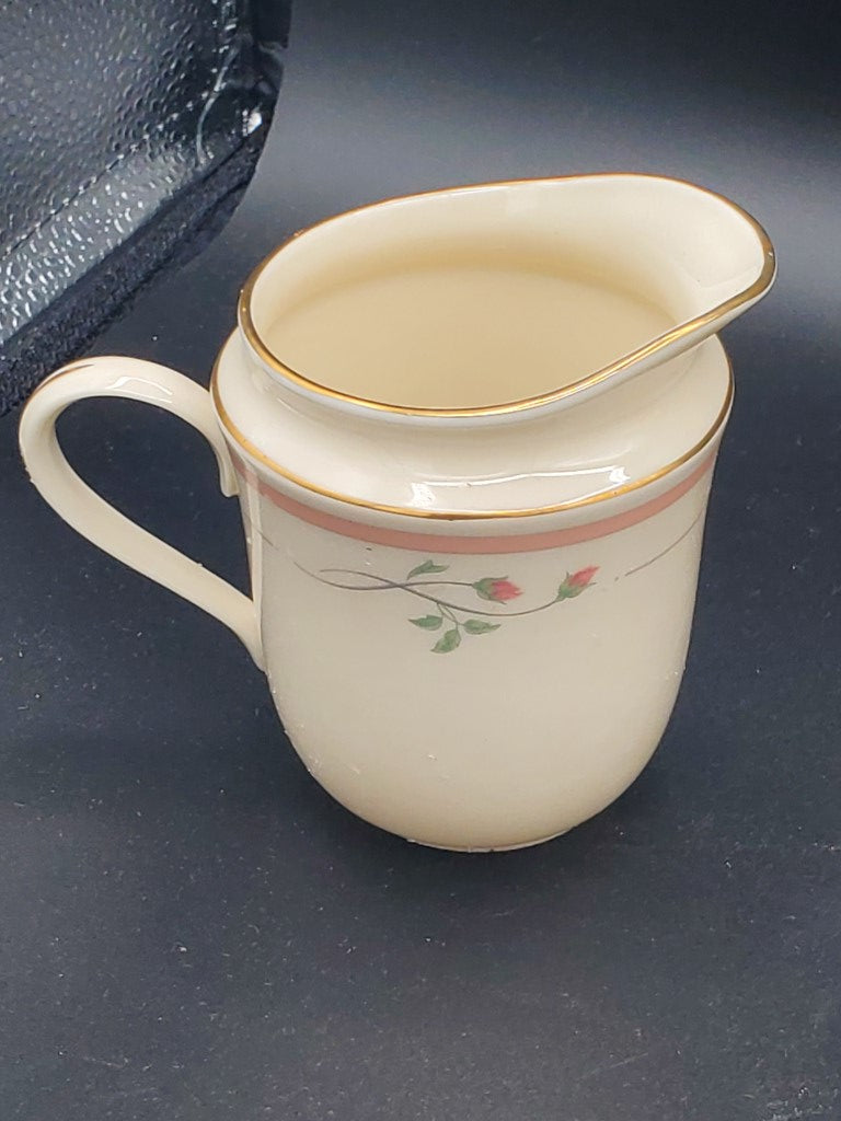 Lenox Rose Manor Creamer & Sugar Bowl with Lid LK
