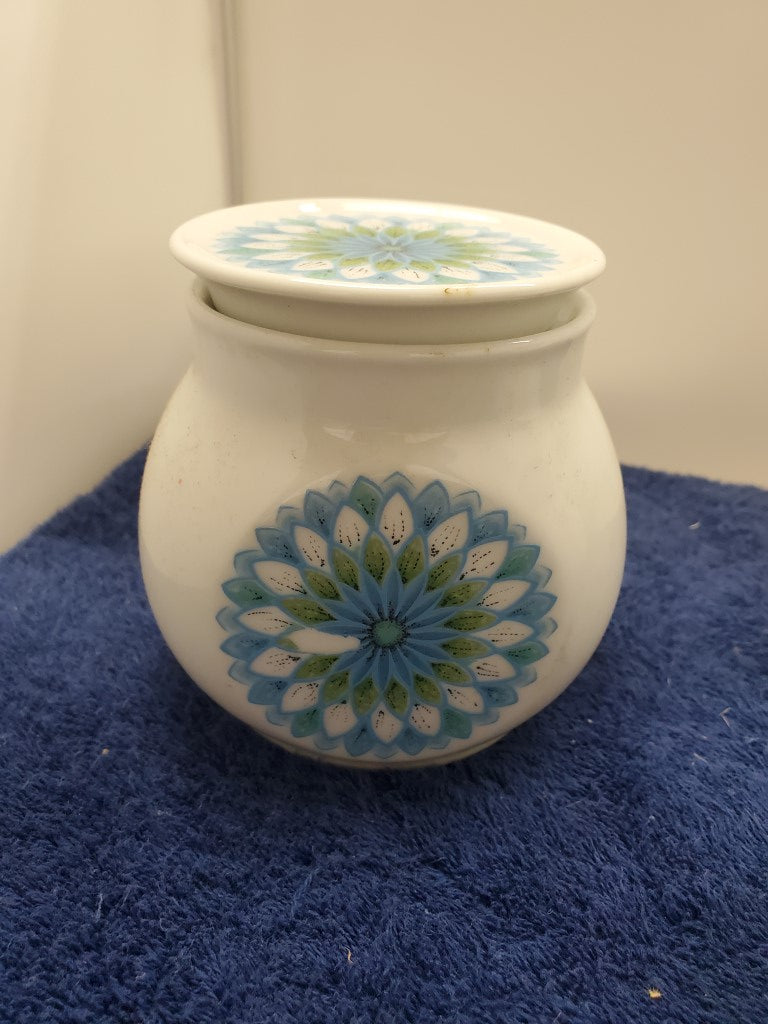 Noritake Bahama Creamer & Sugar Bowl with Lid LK