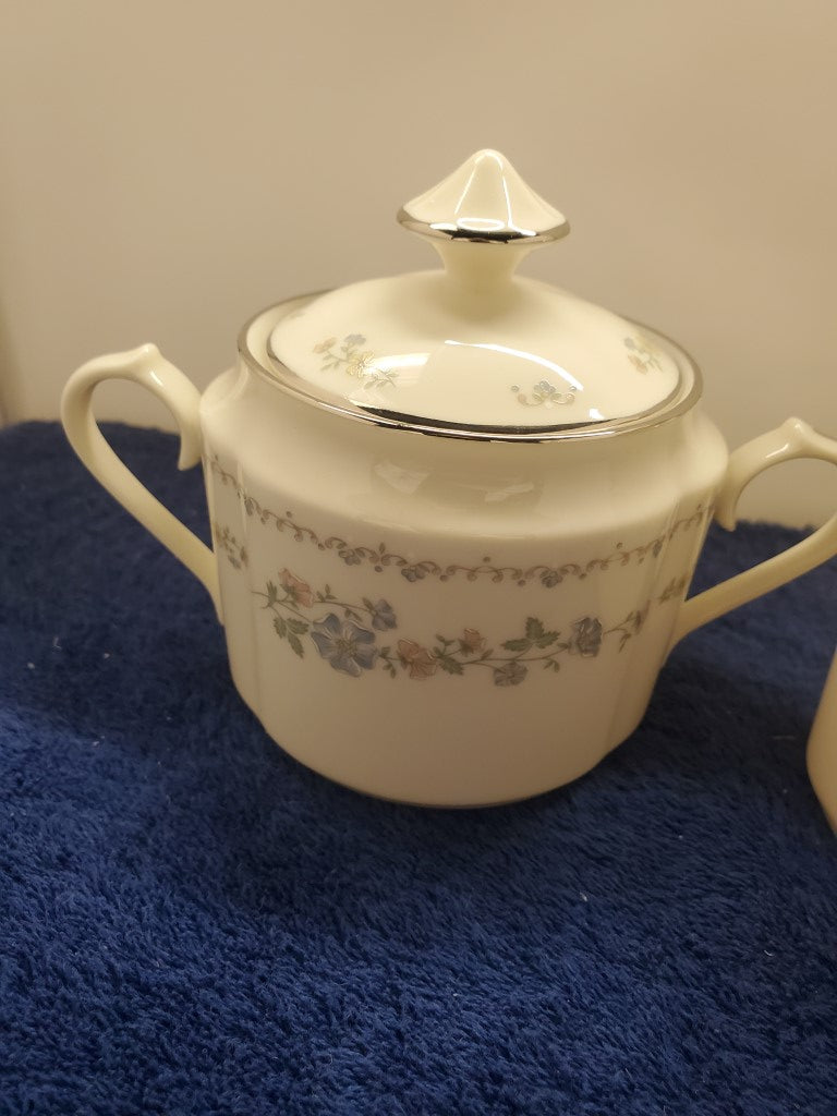Gorham Juliana Creamer & Sugar Bowl with Lid LK
