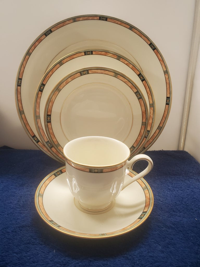 Lenox Desert Jewel 5 Piece Place Setting LK