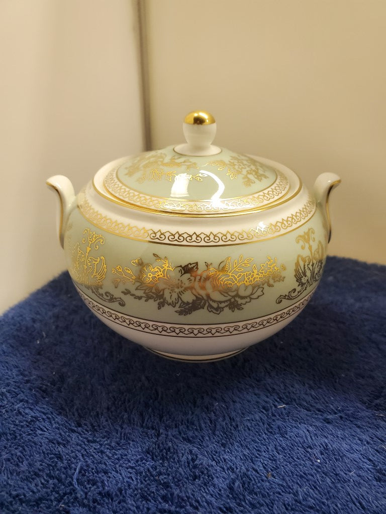 Wedgwood Columbia Gold Sage Green Creamer & Sugar Bowl with Lid LK