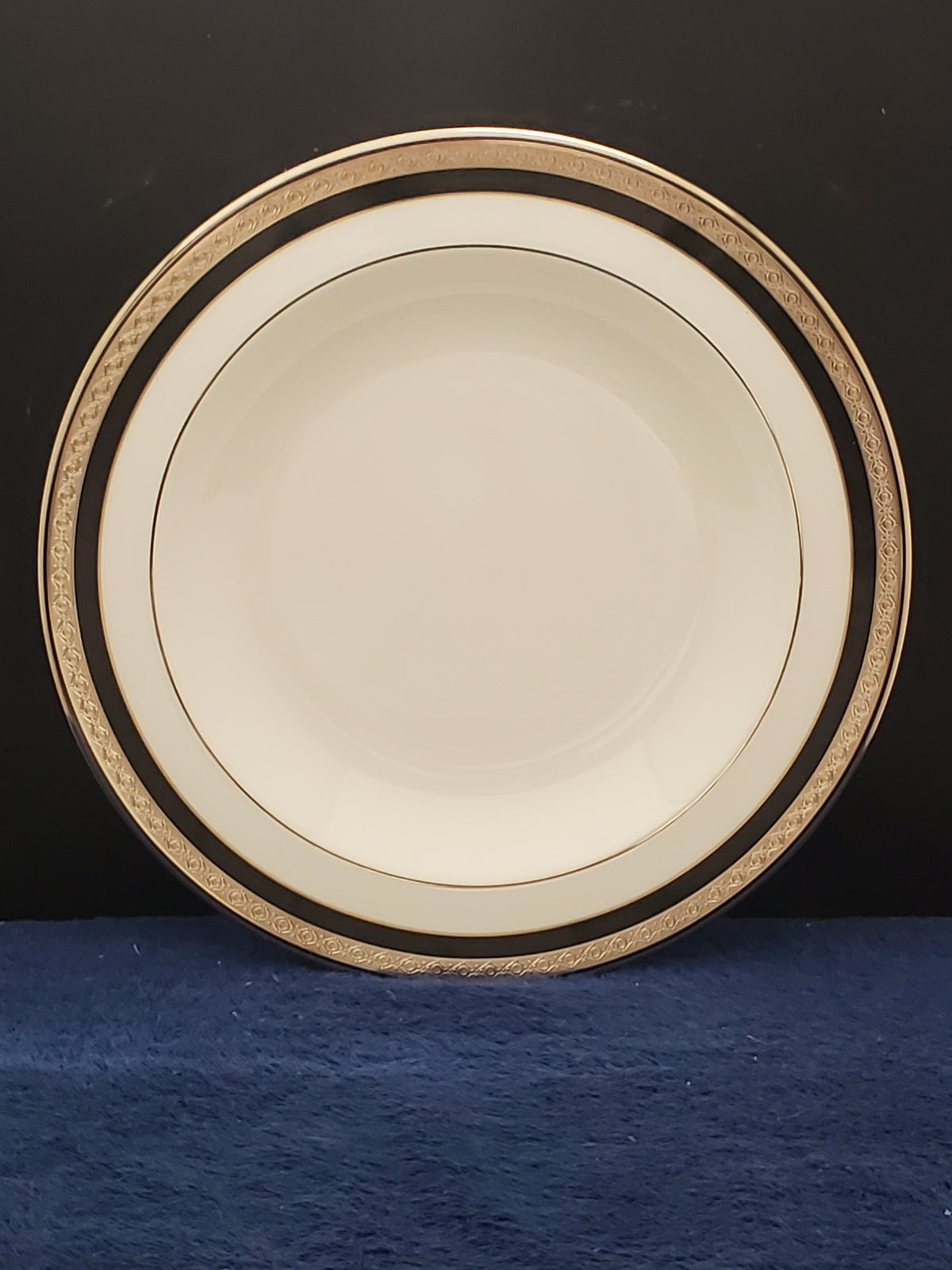 Set of 4 Waterford Colleen Rim Soup Bowls