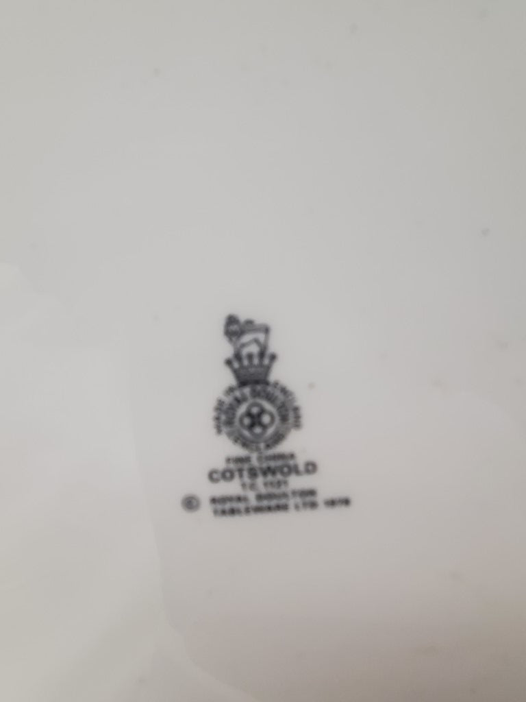 Set of 2 Royal Doulton Cotswold Dinner Plates LK