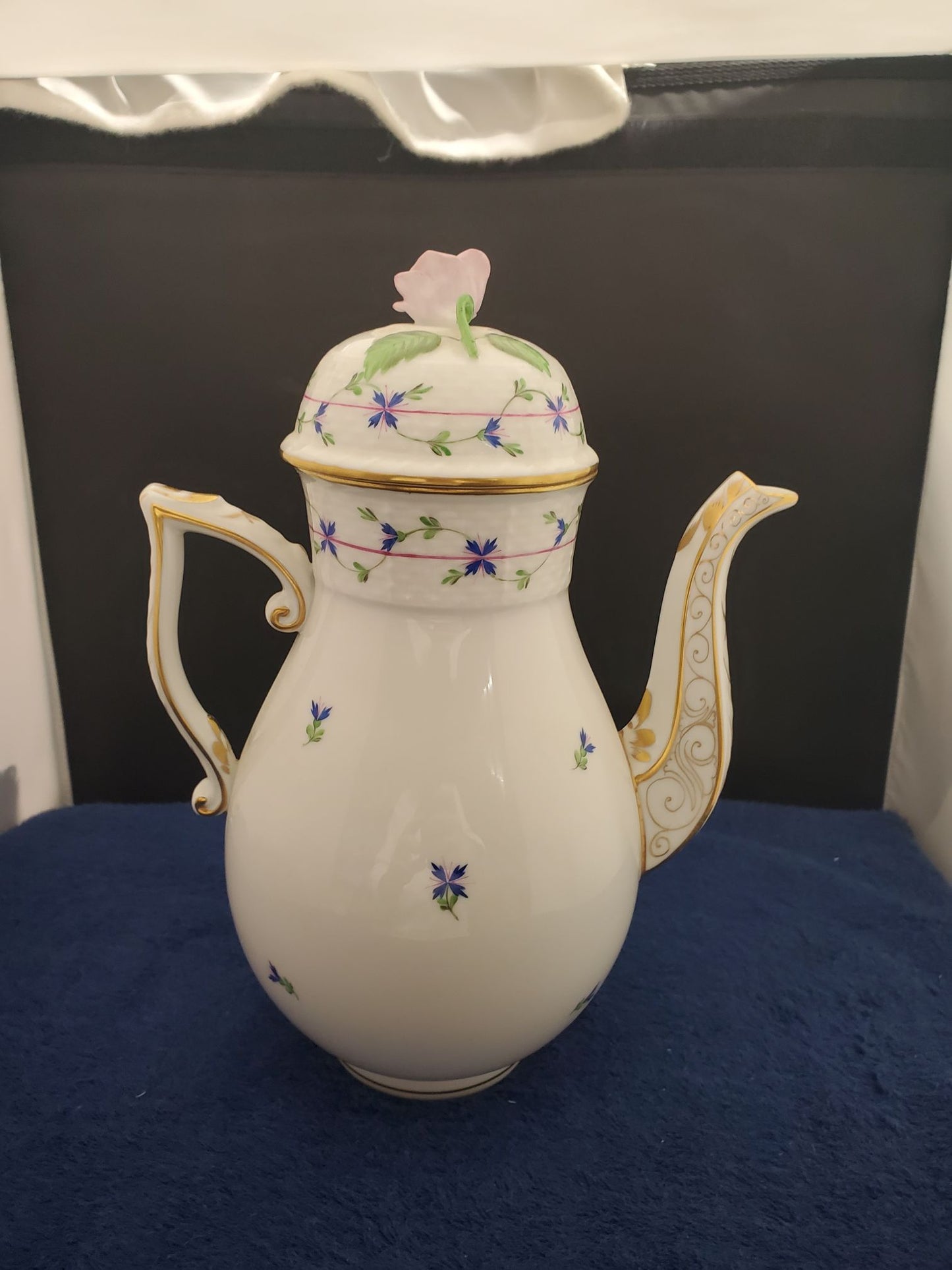 Herend Blue Garland (PBG) Large Coffee Pot (611)