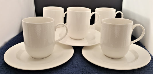 Set of 5 Villeroy & Boch Tipo White Mug and Saucer Set