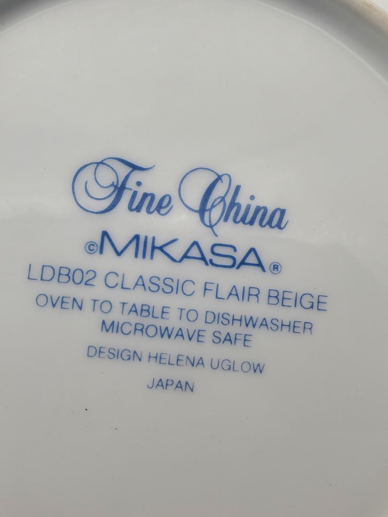 Mikasa Classic Flair Beige Round Vegetable Bowl LK