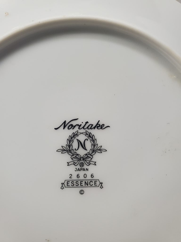 Set of 6 Noritake Essence Salad Plates LK