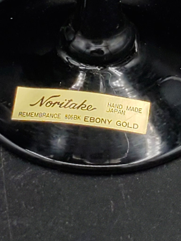 Set of 4 Noritake Remembrance Ebony Gold Champagne Flutes LK