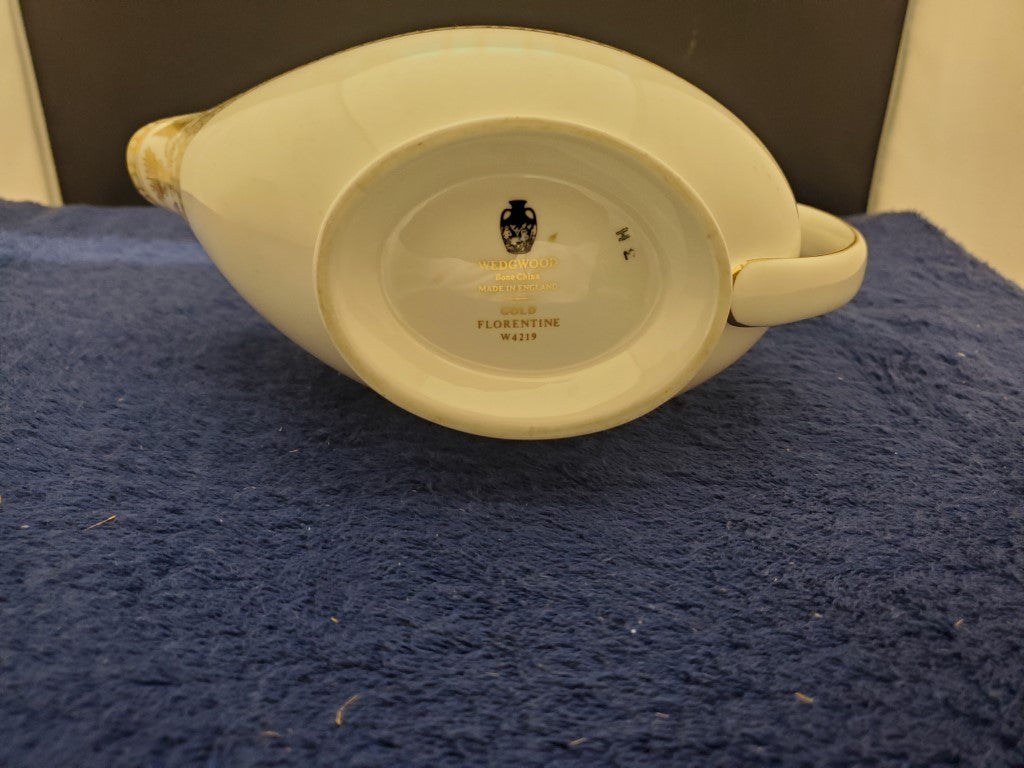 Wedgwood Florentine Gold (W4219) Gravy Boat