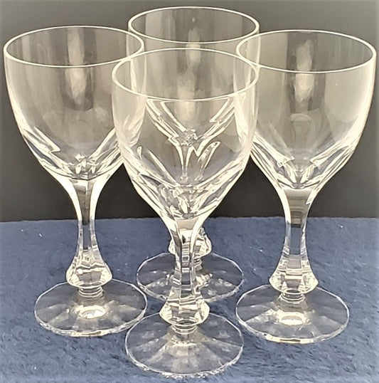 Set of 4 Baccarat Monaco Claret Wines