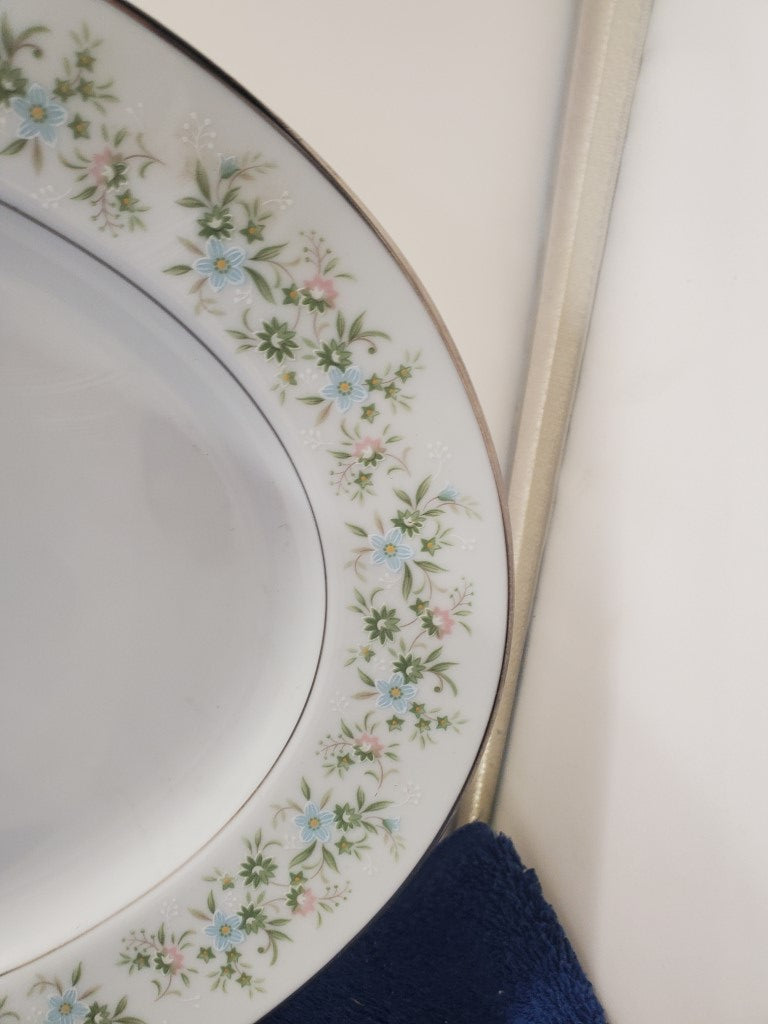 Noritake Savannah 13" Oval Serving Platter LK