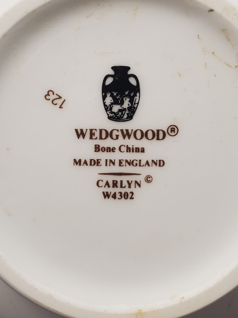 Wedgwood Carlyn Sugar Bowl with Lid
