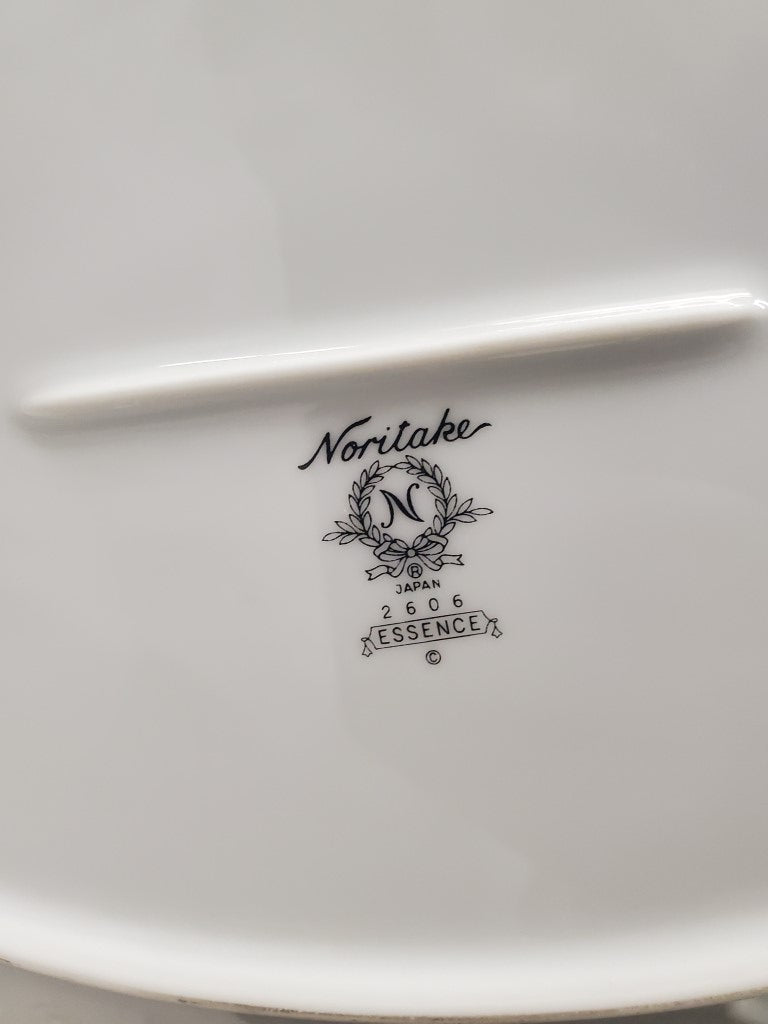 Noritake Essence 14" Oval Serving Platter LK