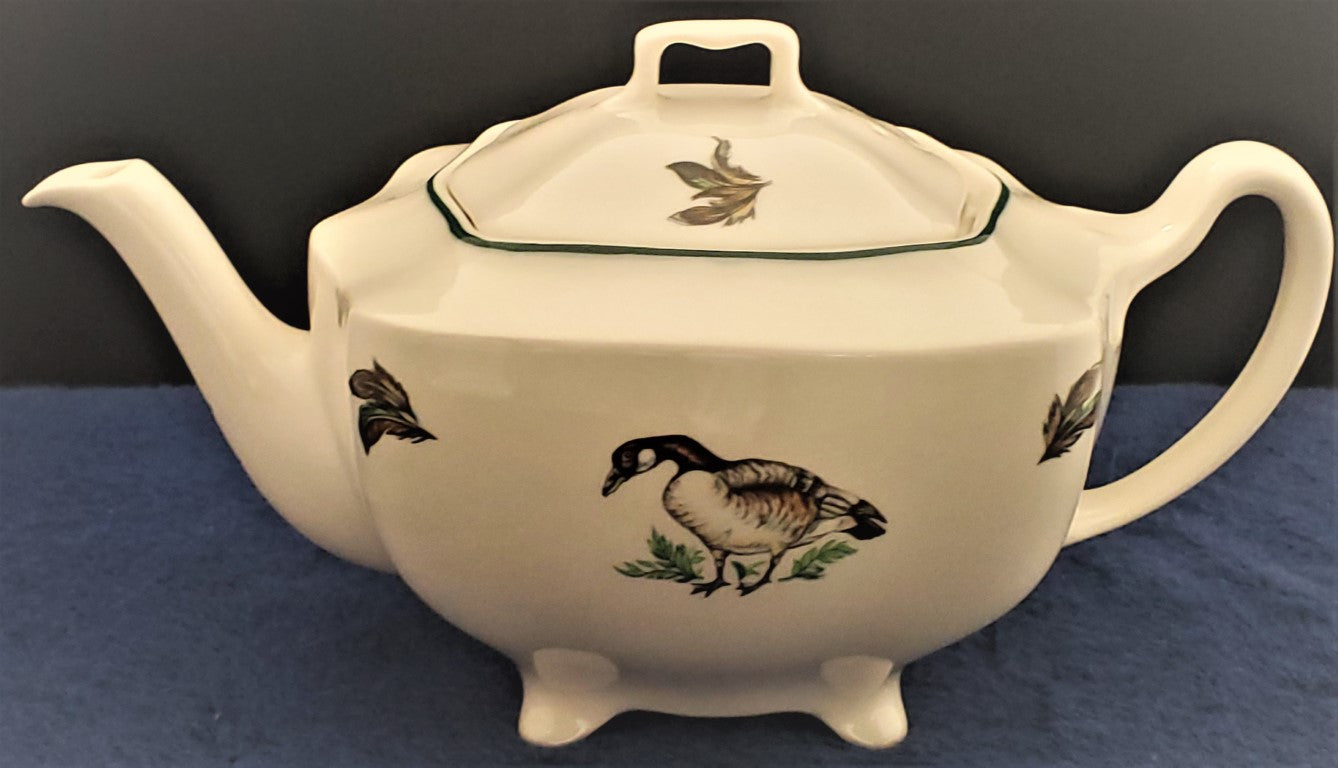 Johnson Brothers Brookshire Teapot & Lid