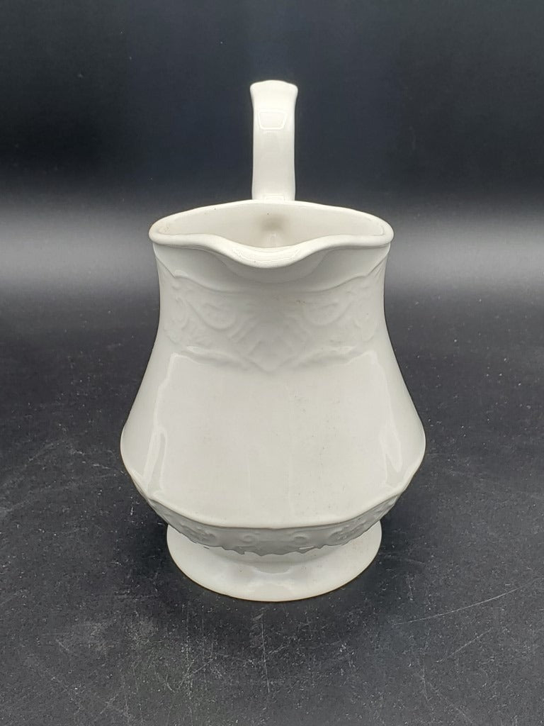 Johnson Brothers Richmond White Creamer