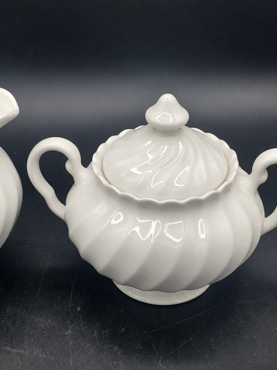 Johnson Brothers Regency Creamer & Sugar Bowl with Lid