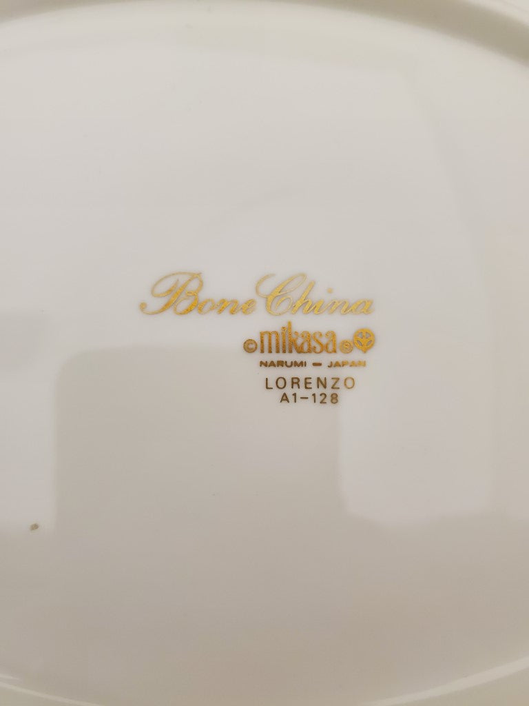 Mikasa Lorenzo Oval Vegetable Bowl LK