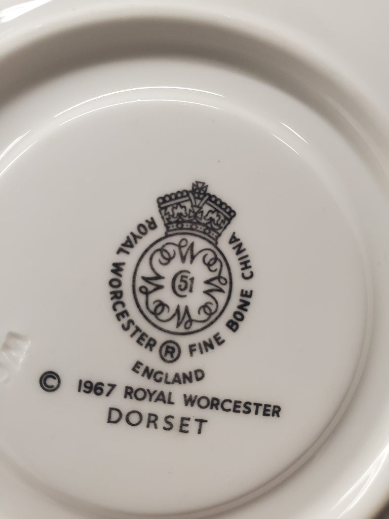 Set of 7 Royal Worcester Dorset Cup & Saucer Sets LK