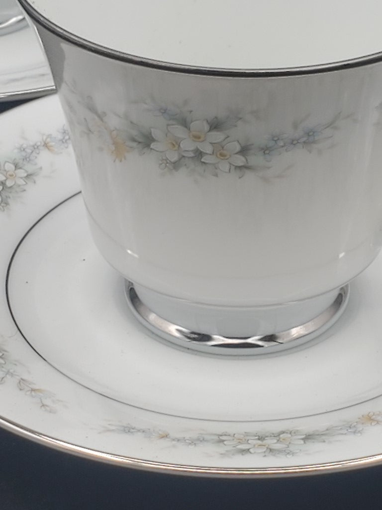 Set of 3 Noritake Melissa Cup & Saucer Sets LK
