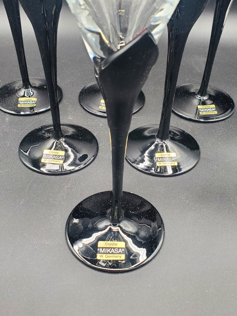 Set of 8 Mikasa Vogue Onyx Water Goblets