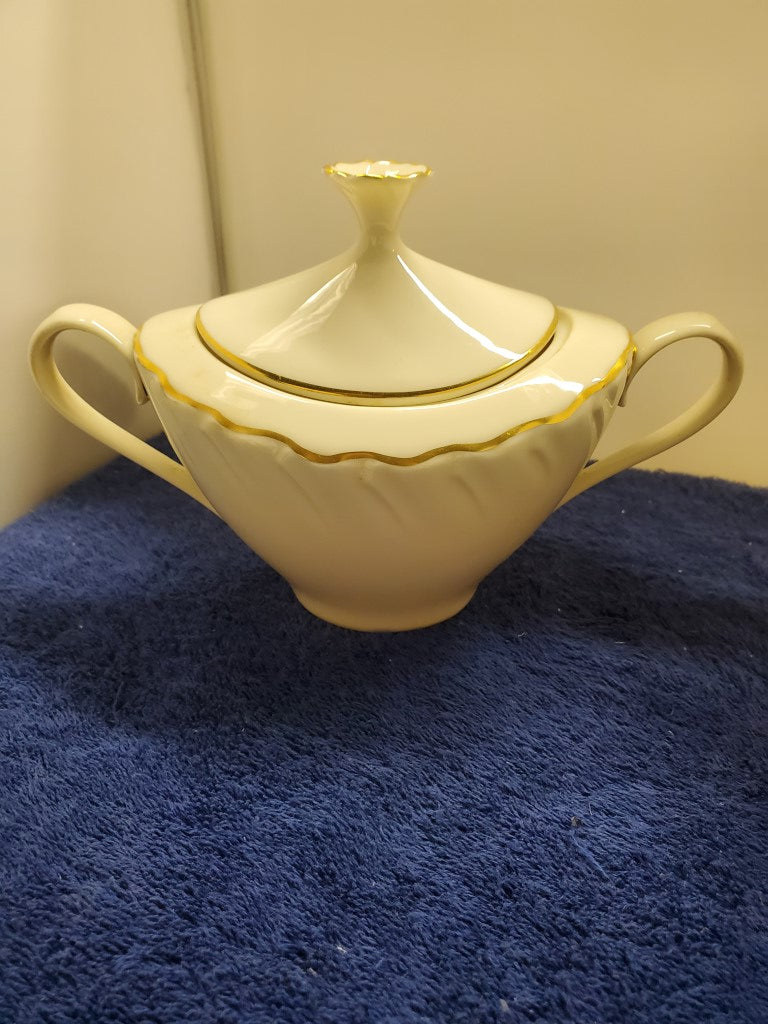 Lenox Laurent Creamer & Sugar Bowl with Lid LK