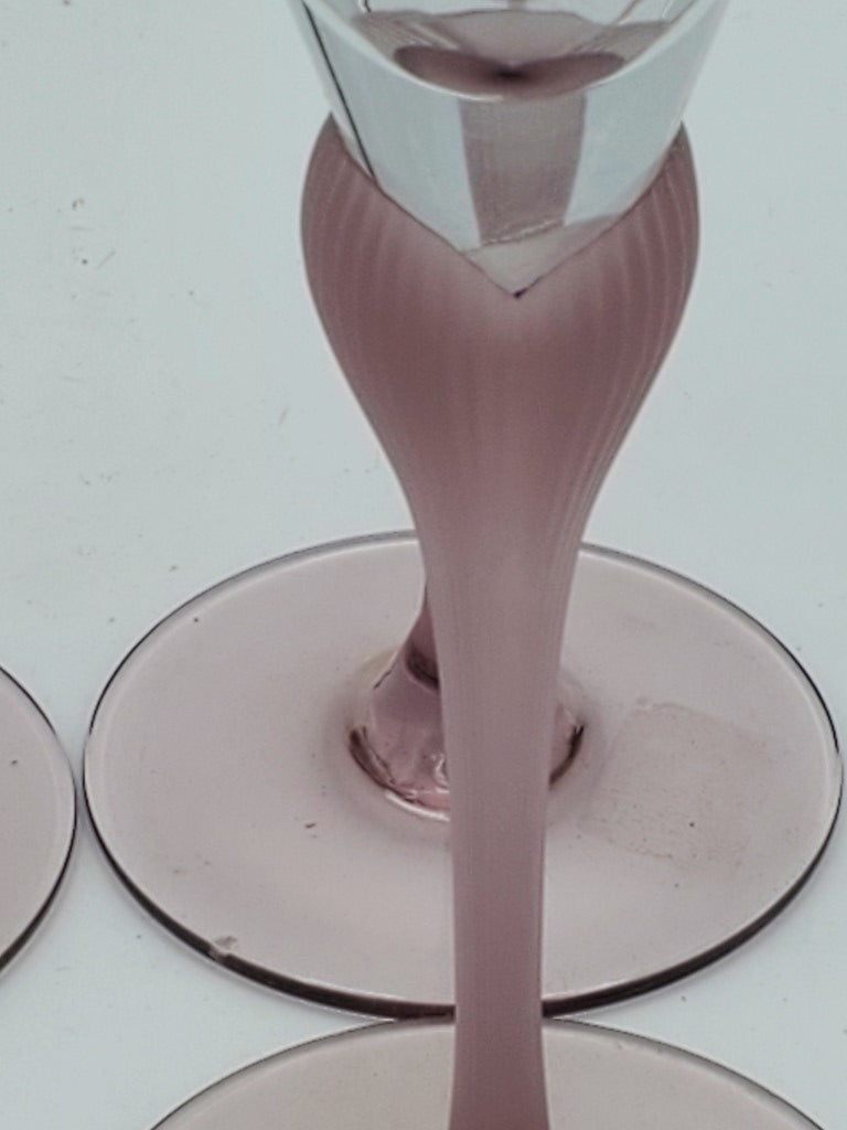 Set of 4 Mikasa Sea Mist Amethyst Forsted Stem Champagne Flutes LK