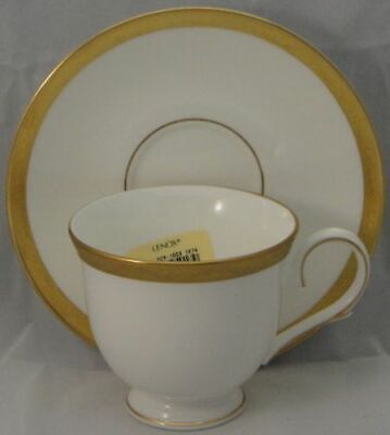 Set of 4 Lenox Landmark Gold Cup & Saucers