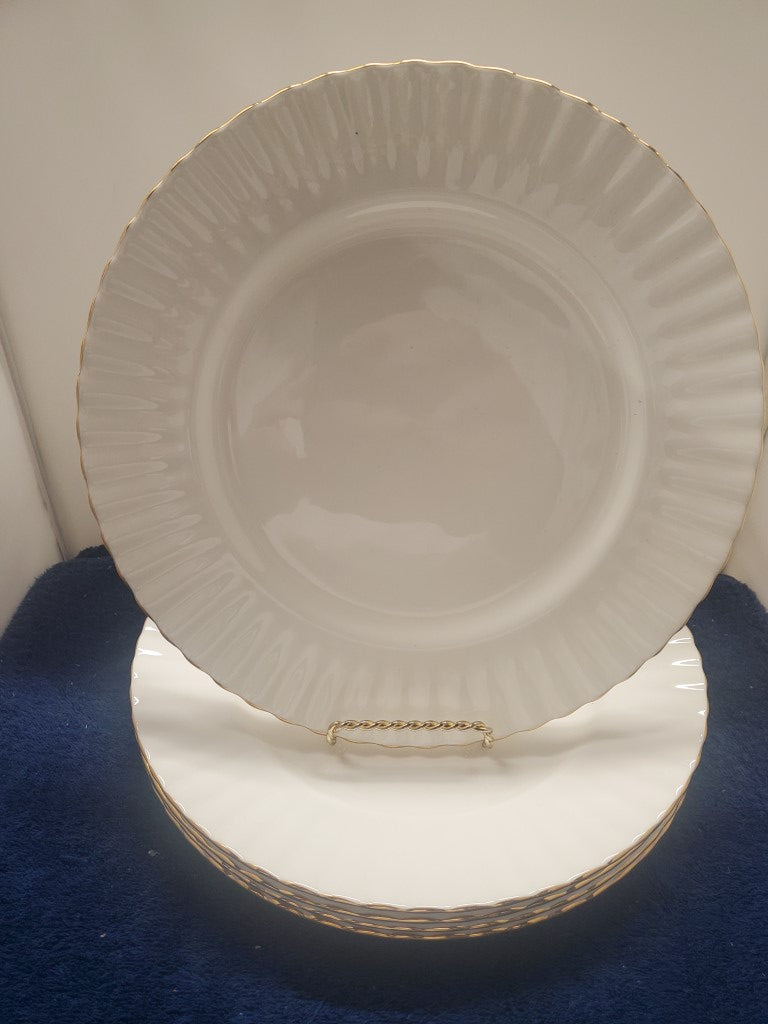 Set of 5 Royal Albert Val D'or Bread & Butter Plates LK