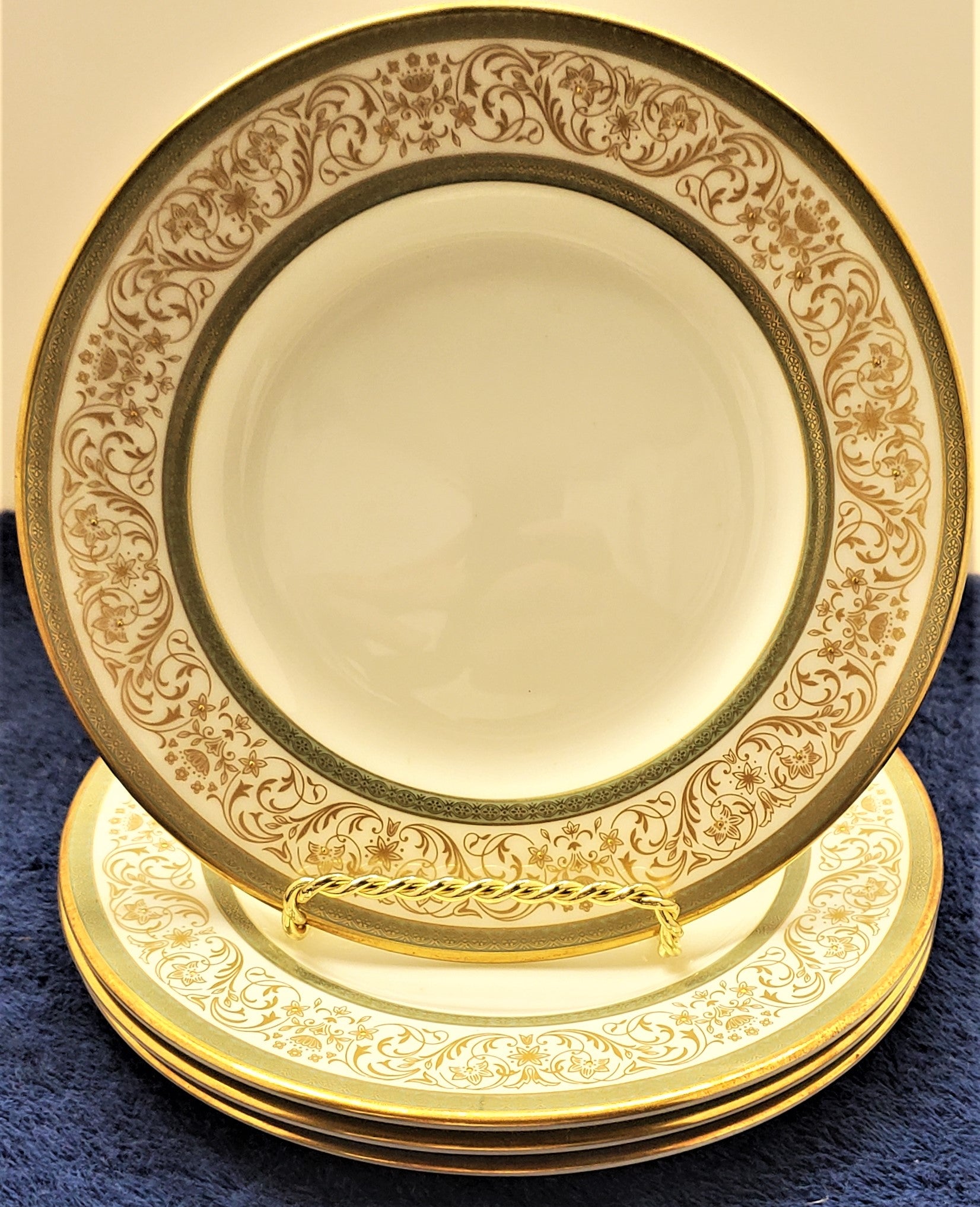 Set of 3 Minton Aragon Salad Plates LK –