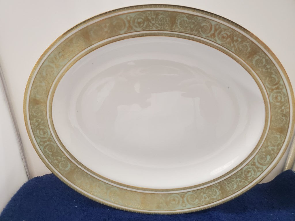 Royal Doulton English Renaissance Oval Serving Platter LK