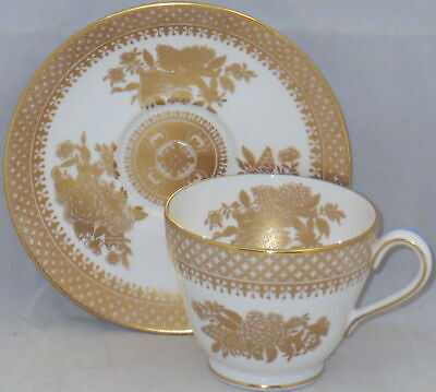 Set of 3 Spode Golden Clipper Footed Cup & Saucer Sets