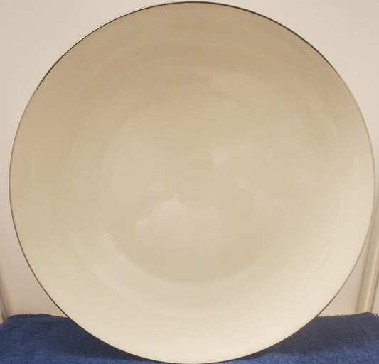 Lenox Olympia Platinum Chop Plate LK