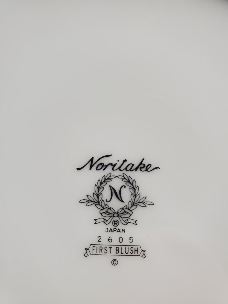 Set of 4 Noritake First Blush Salad Plates LK