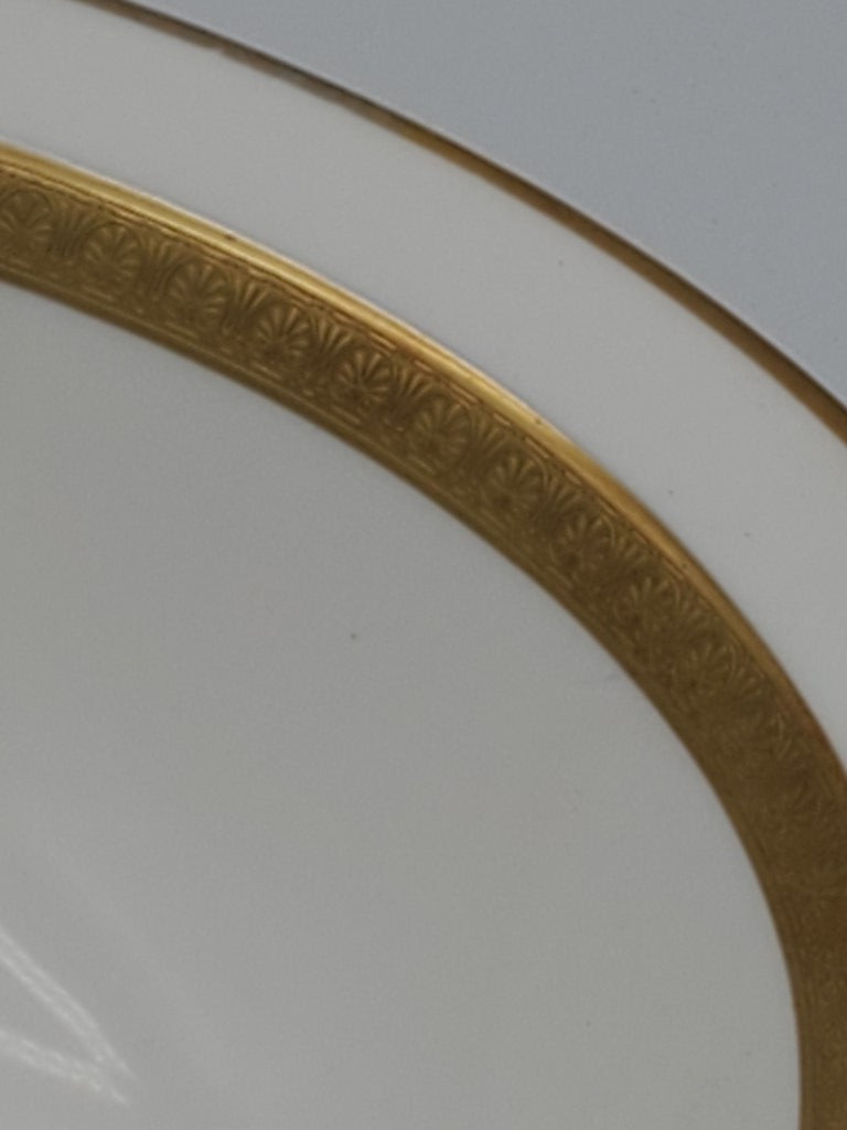 Royal Doulton Royal Gold 10" Oval Vegetable Bowl LK