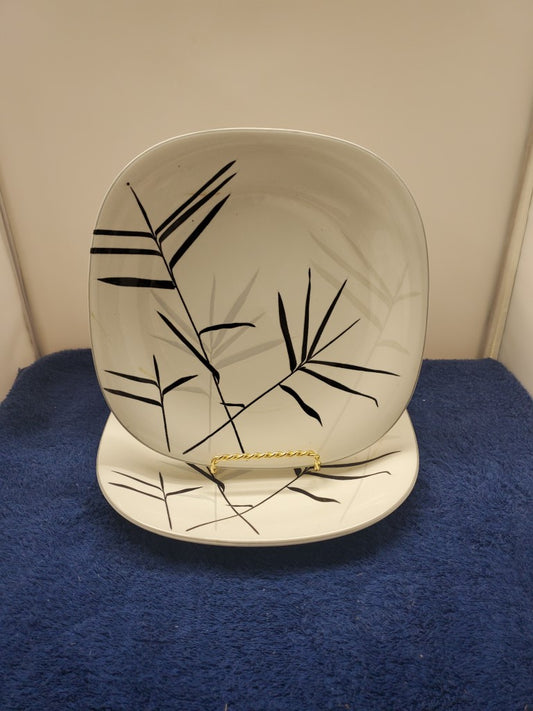 Set of 2 Mikasa Serenity Dinner Plates