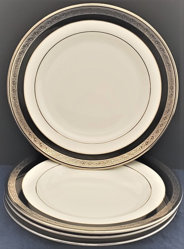 Set of 4 Waterford Colleen Dinner Plates