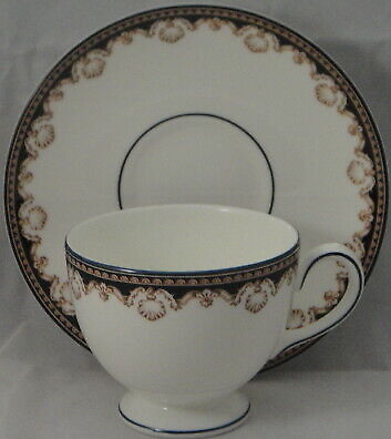 Set of 3 Wedgwood Medici Cup & Saucer Sets - Leigh Shape