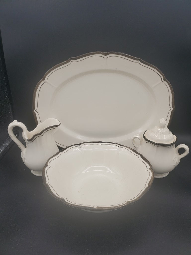 Metlox Poppytrail Vernon La Mancha Hostess Set LK