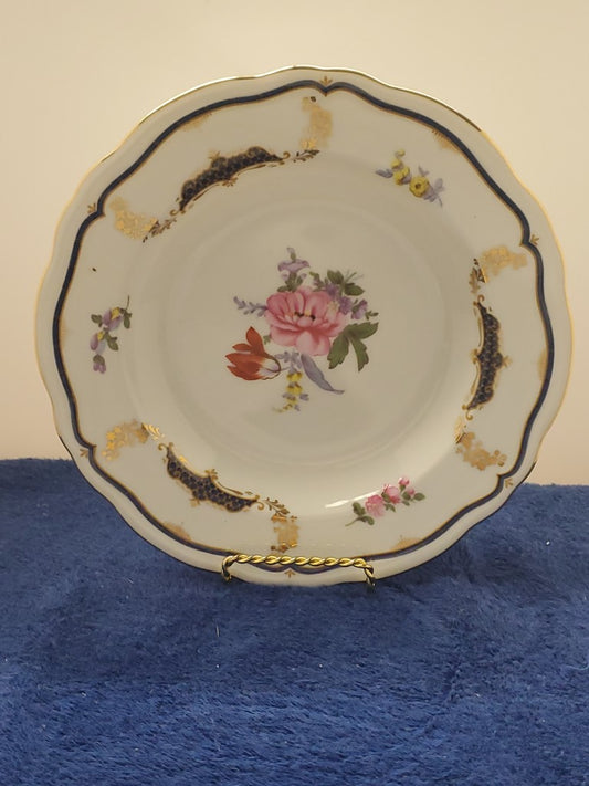 Mikasa Lorraine Dinner Plate