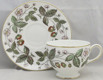 Set of 2 Wedgwood Strawberry Hill Footed Cup & Saucer Sets