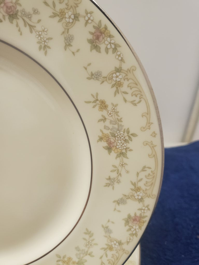 Set of 5 Royal Doulton Diana Salad Plates LK