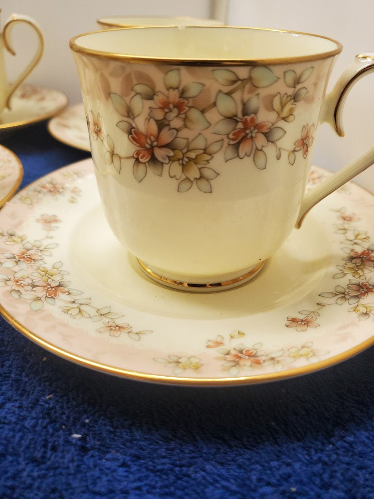 Set of 7 Noritake Parkhill Cup & Saucer Sets LK