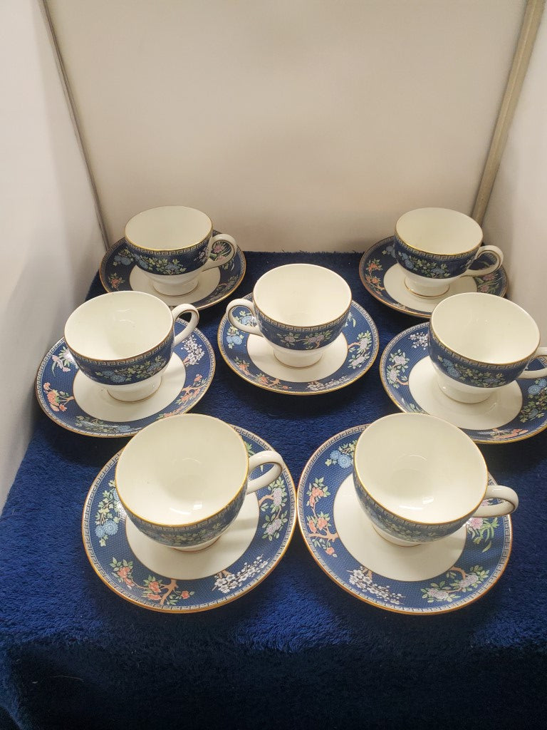 Set of 7 Wedgwood Blue Siam Cup & Saucer Sets LK