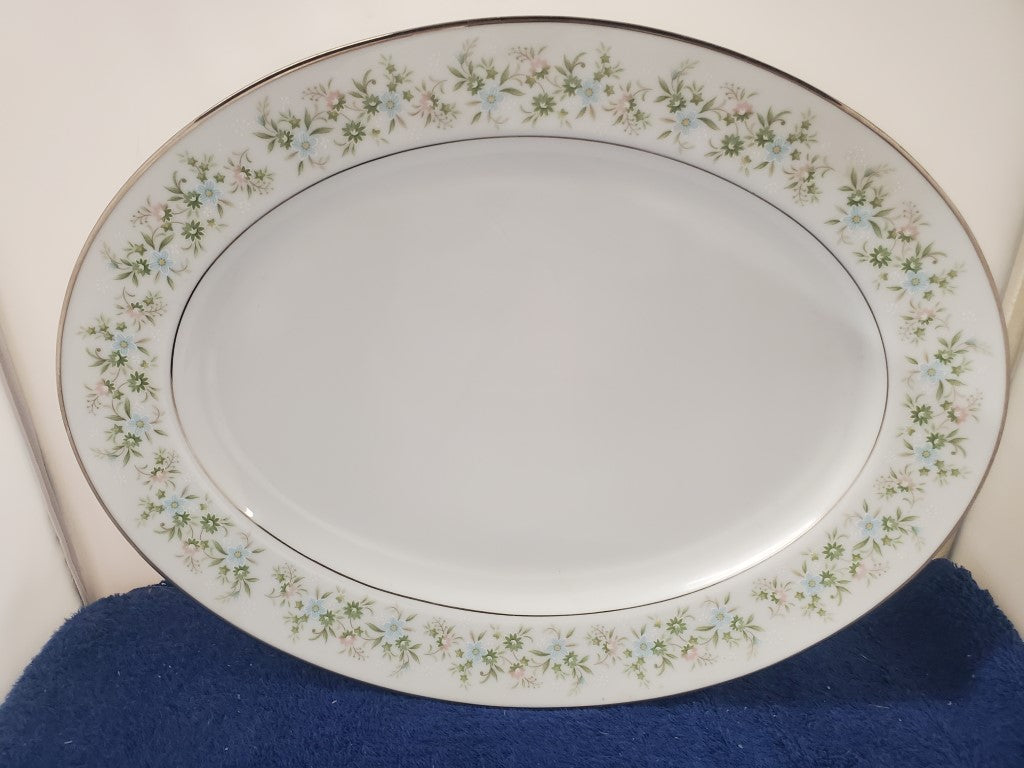 Noritake Savannah 13" Oval Serving Platter LK