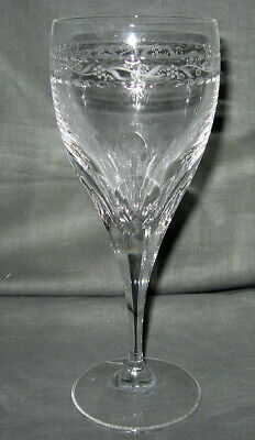 Varga Art Crystal Daisys Wine Glass